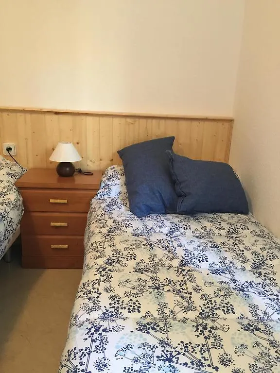 Apartamentos Gondomar Cordoba 0*,  Spain